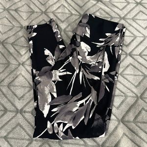 Never worn! Balance Collection by Marika Yoga Leggings with pockets